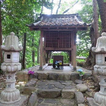 円福寺に祀られている八百比丘尼